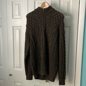 Extremely warm, Irish-made 100% wool fisherman’s weave 3/4 pull over.